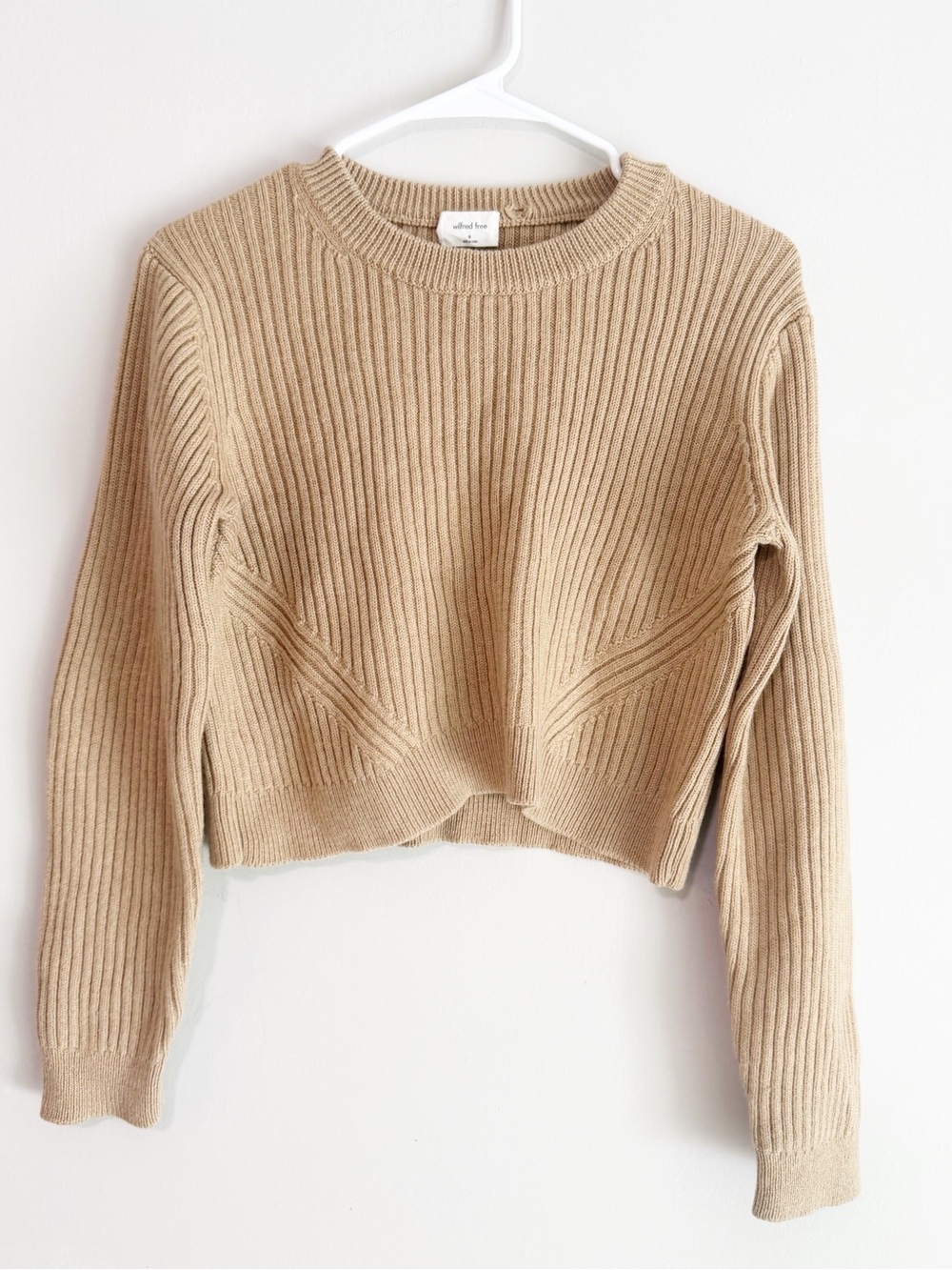 Aritzia wilfred merino wool cropped sweater tan size medium